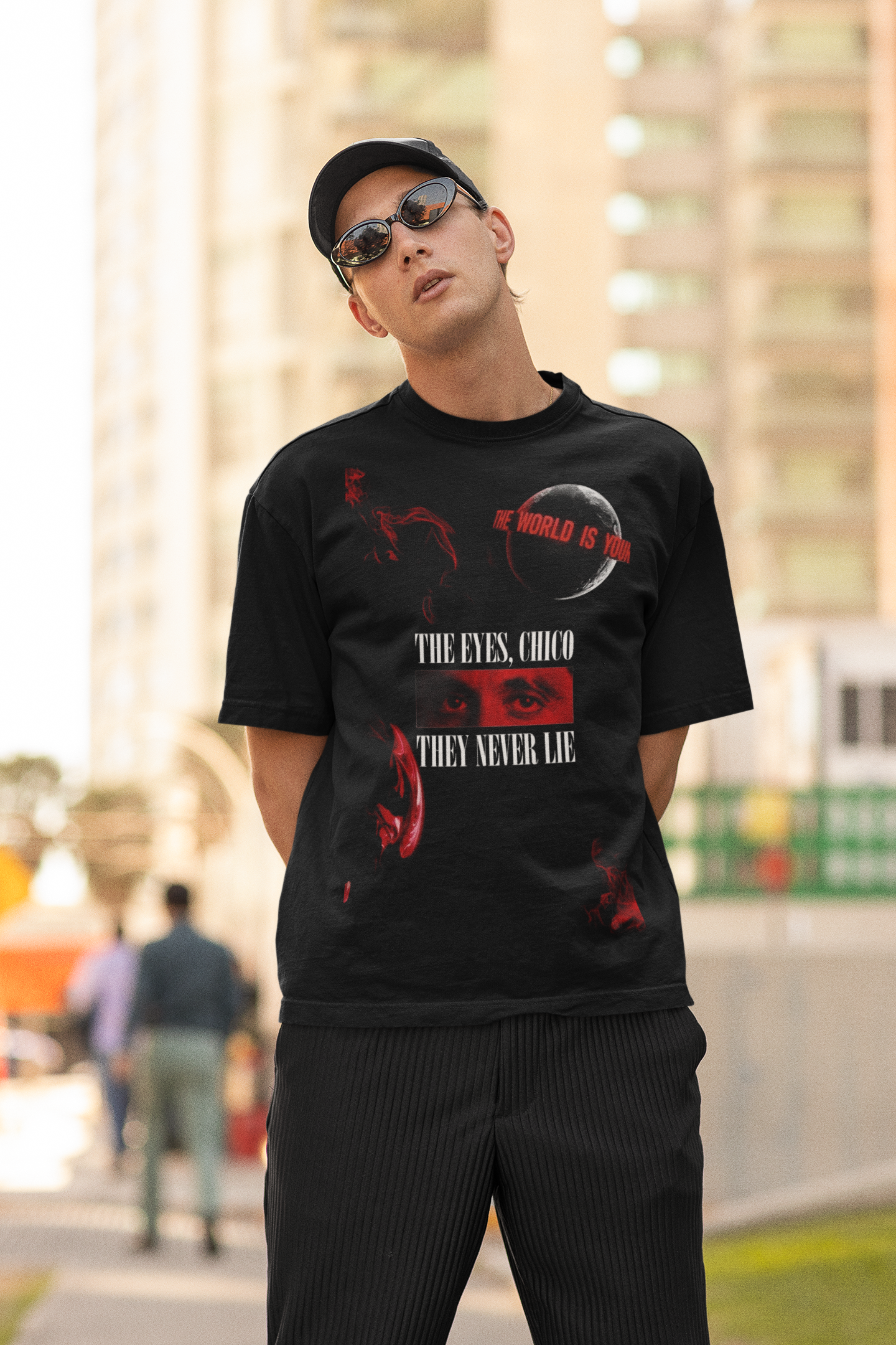THE EYES THEY NEVER LIE : T-SHIRT